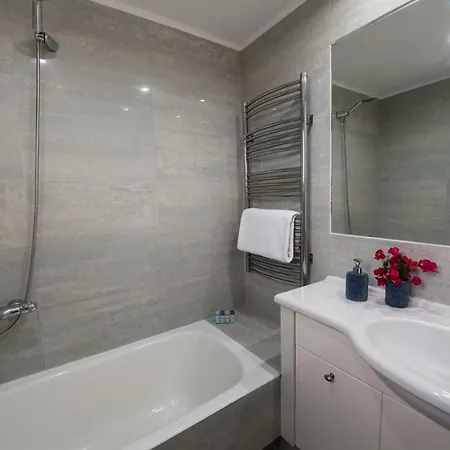 Villa Violet Luxury