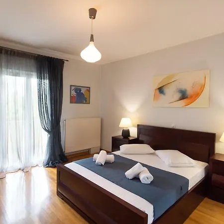 Violet Luxury فيلة *